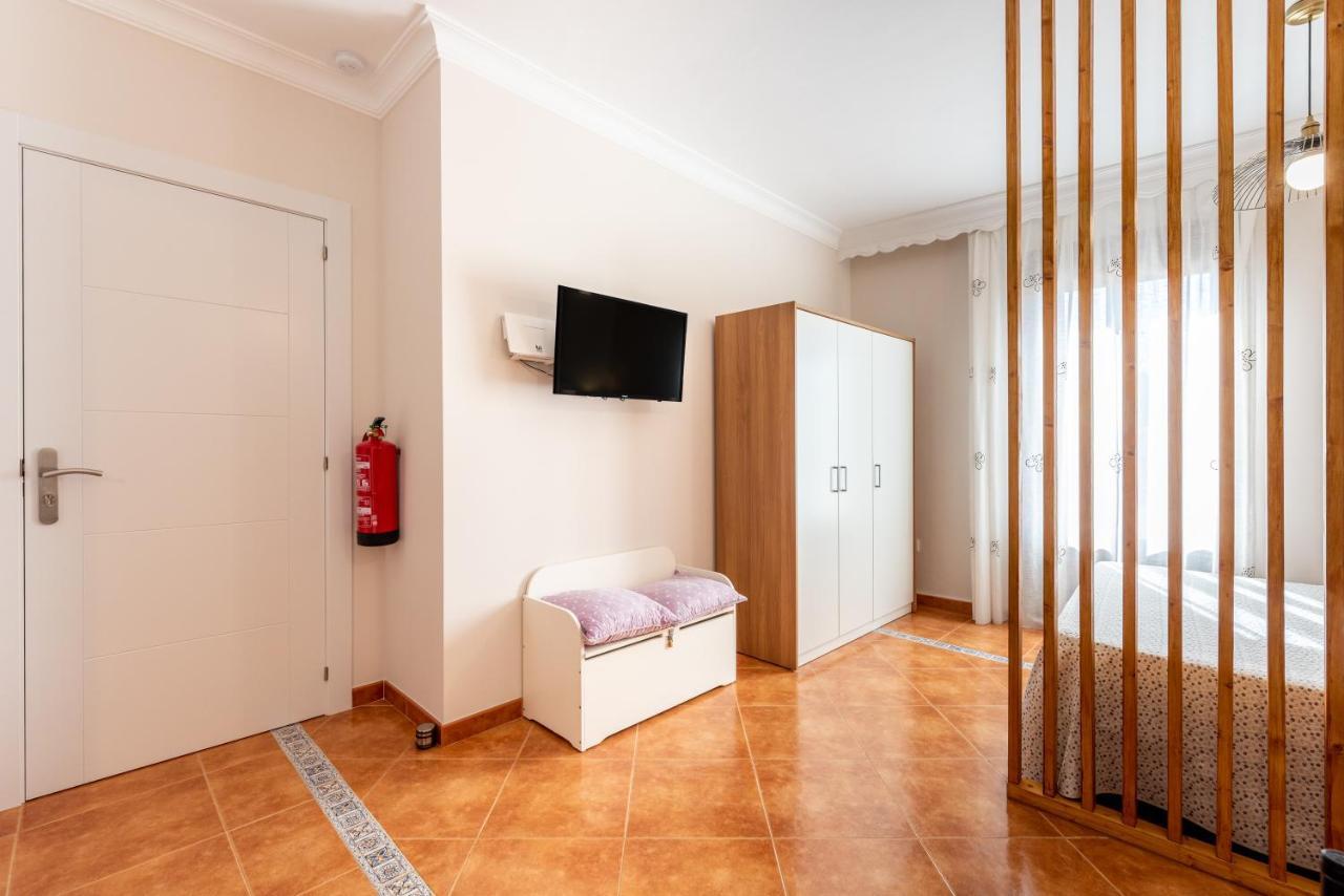 Гостьовий будинок Casa Angelita Caminito Del Rey, Duplex Con Terraza En El Centro De Andalucia Valle de Abdalagis Екстер'єр фото